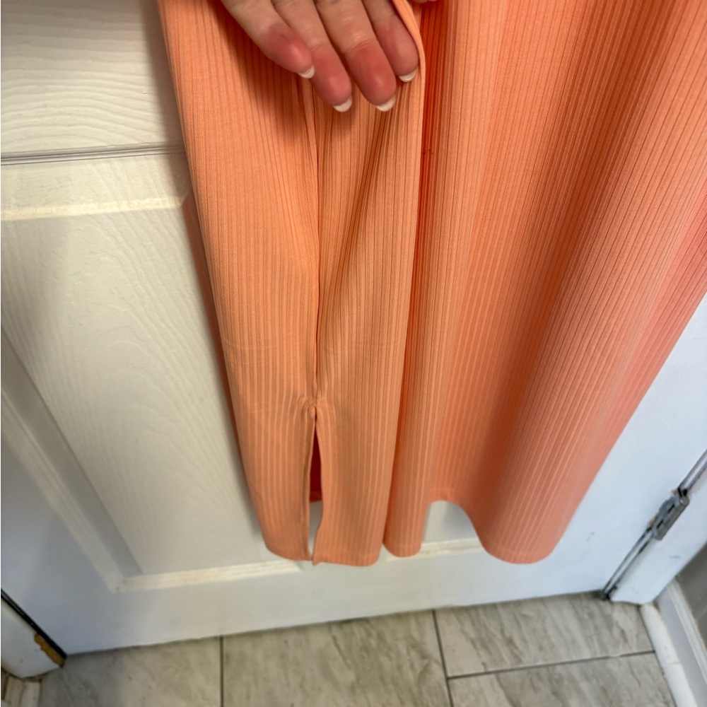 New w/o tags Sleeveless Coral Midi Dress - Picture 3 of 7